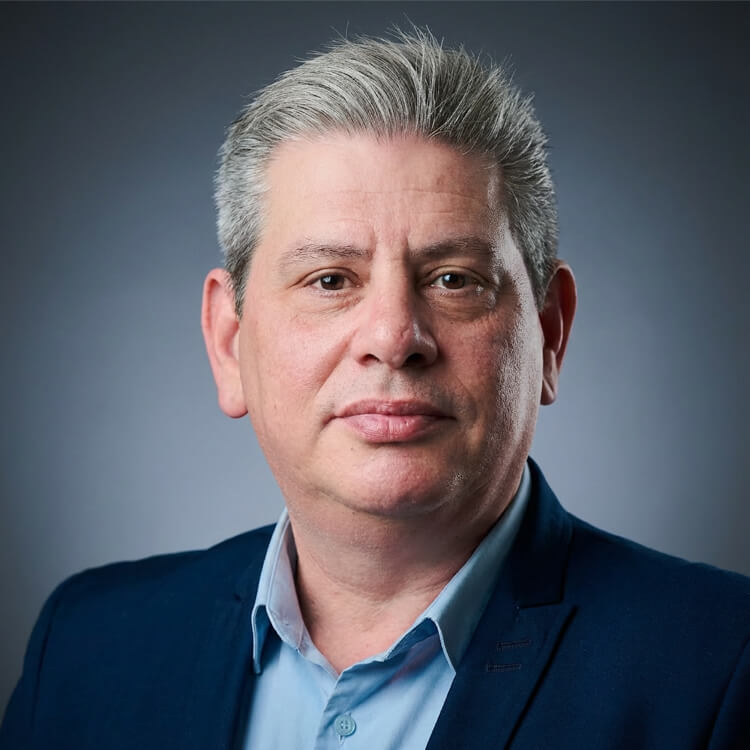 Luis Cuadra
